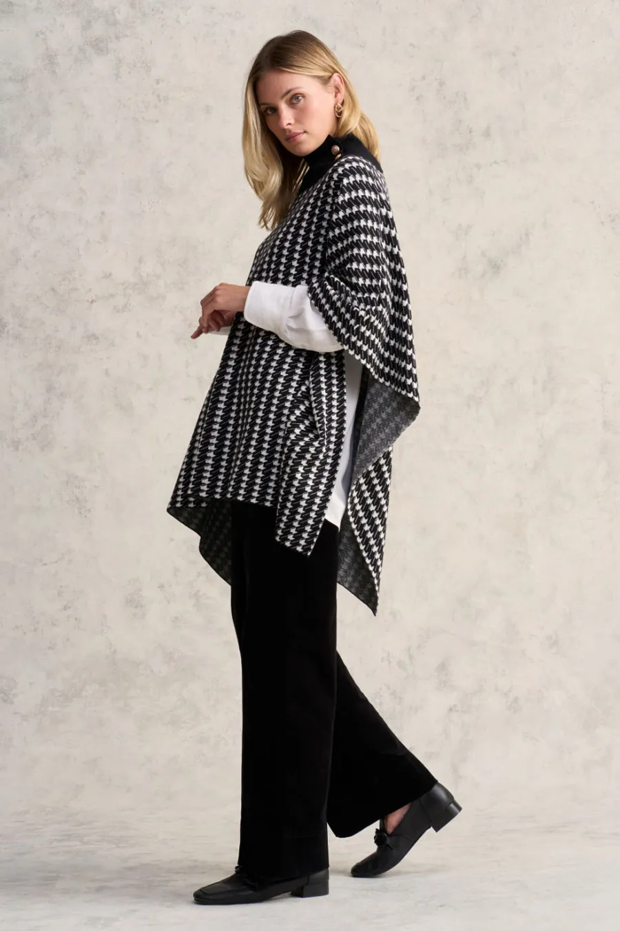 Houndstooth Poncho