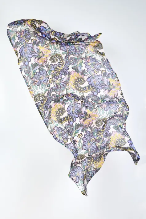 Paisley linen scarf